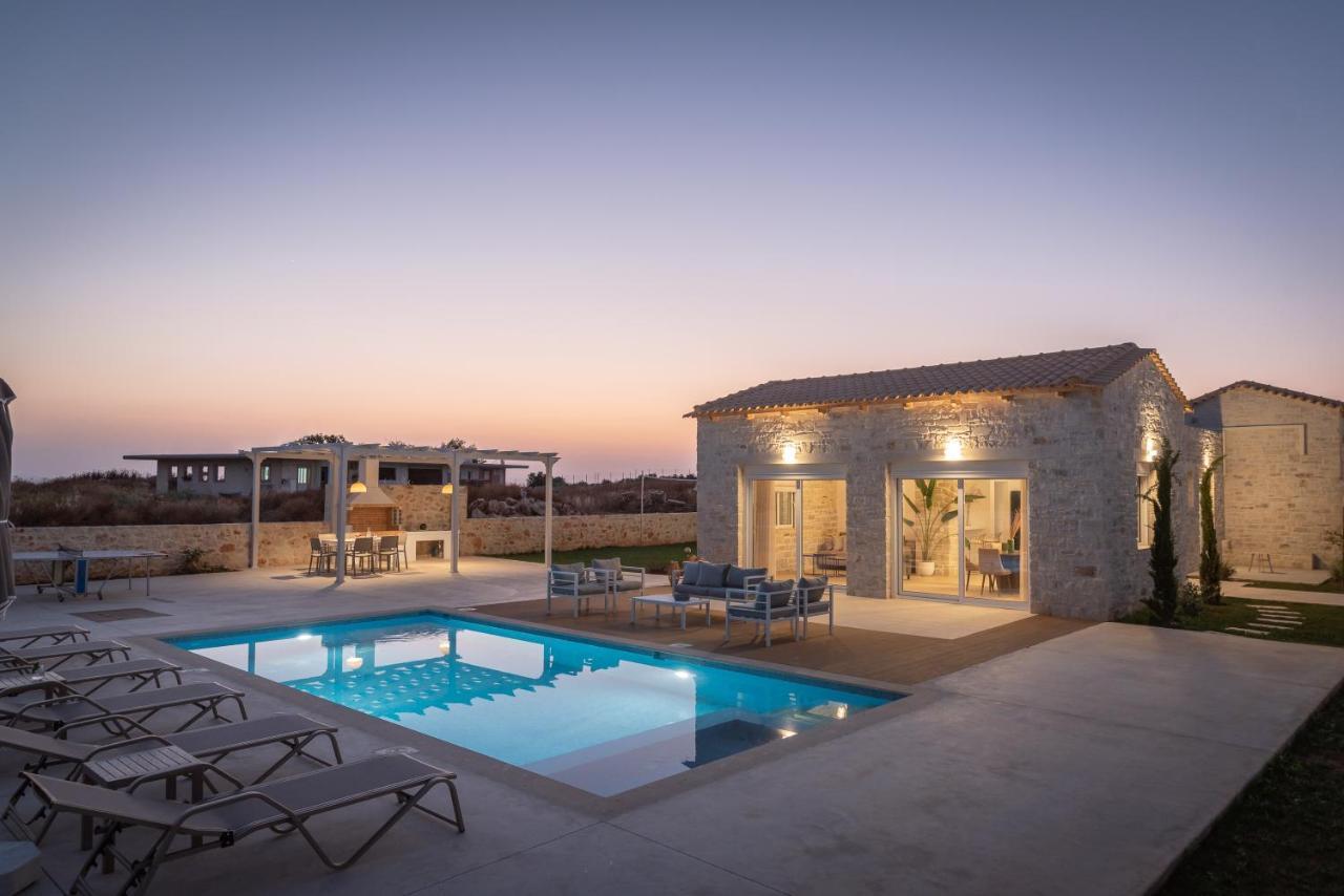 Sfáka Evaero Villas I, Ii, Iii, IV - An Ever-So Inviting Escape, By Thinkvilla מראה חיצוני תמונה