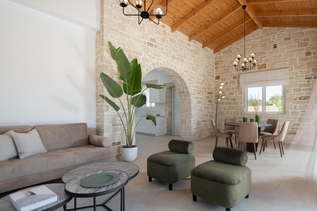 Sfáka Evaero Villas I, Ii, Iii, IV - An Ever-So Inviting Escape, By Thinkvilla מראה חיצוני תמונה