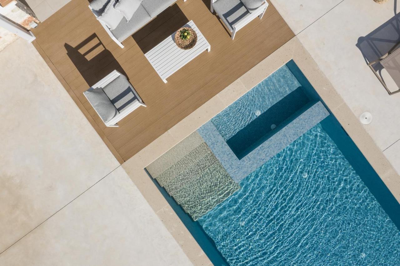 Sfáka Evaero Villas I, Ii, Iii, IV - An Ever-So Inviting Escape, By Thinkvilla מראה חיצוני תמונה