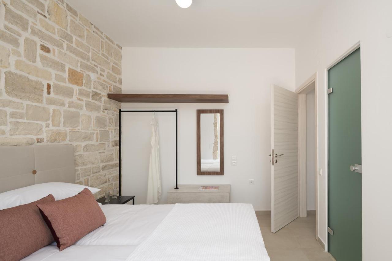 Sfáka Evaero Villas I, Ii, Iii, IV - An Ever-So Inviting Escape, By Thinkvilla מראה חיצוני תמונה