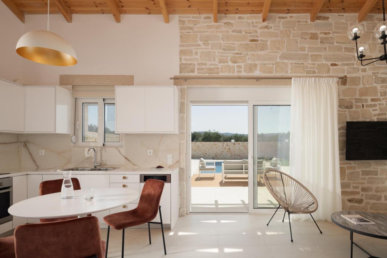 Sfáka Evaero Villas I, Ii, Iii, IV - An Ever-So Inviting Escape, By Thinkvilla מראה חיצוני תמונה