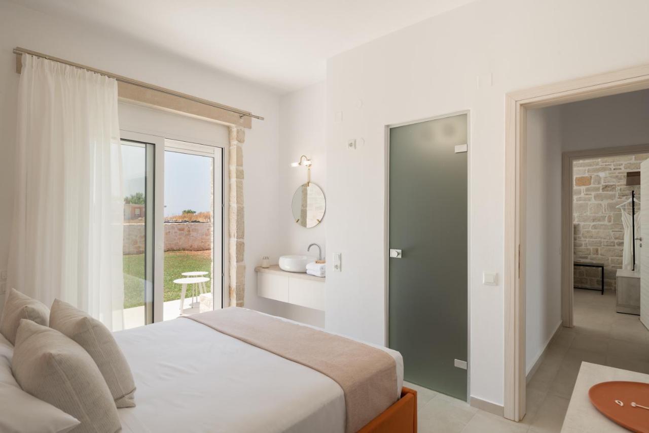Sfáka Evaero Villas I, Ii, Iii, IV - An Ever-So Inviting Escape, By Thinkvilla מראה חיצוני תמונה
