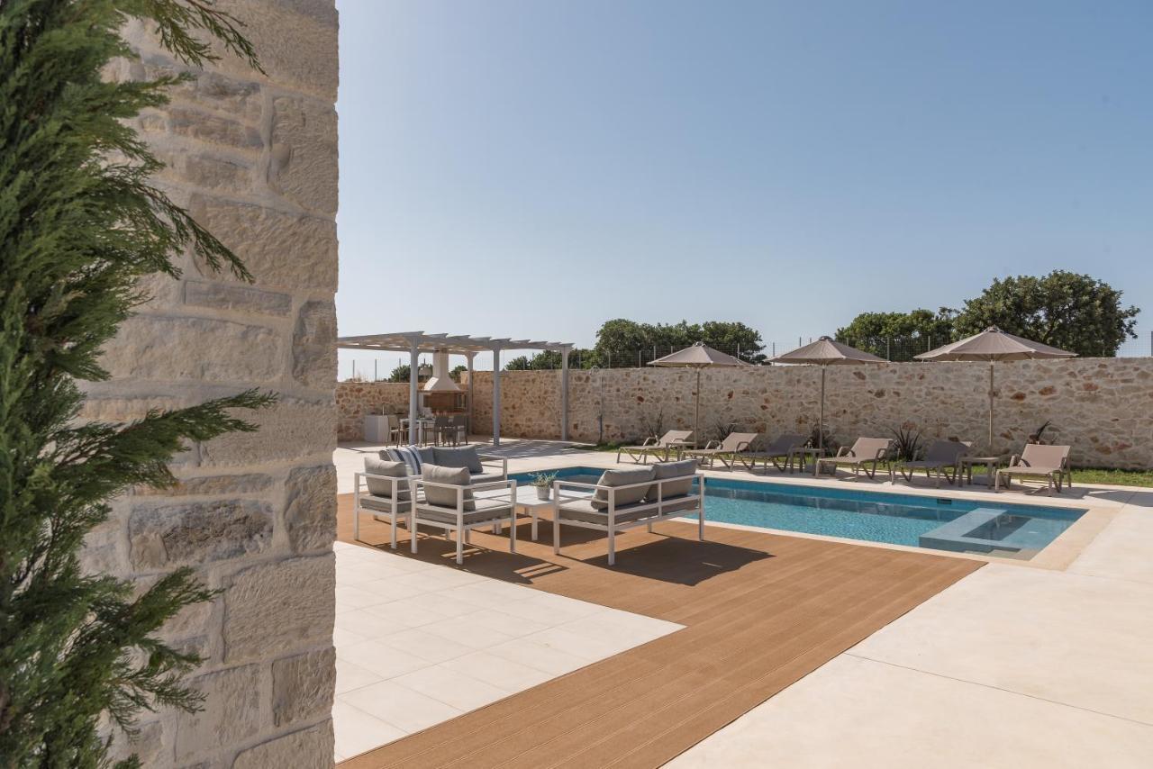 Sfáka Evaero Villas I, Ii, Iii, IV - An Ever-So Inviting Escape, By Thinkvilla מראה חיצוני תמונה