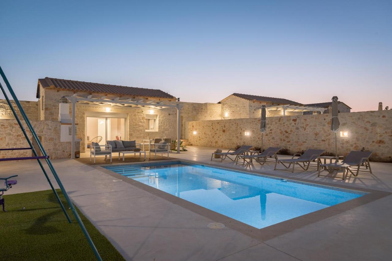 Sfáka Evaero Villas I, Ii, Iii, IV - An Ever-So Inviting Escape, By Thinkvilla מראה חיצוני תמונה